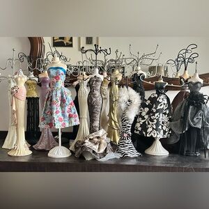 Lot of 16 Doll /Jewelry Stand Holder /Mannequin Necklace Display Organizer READ!